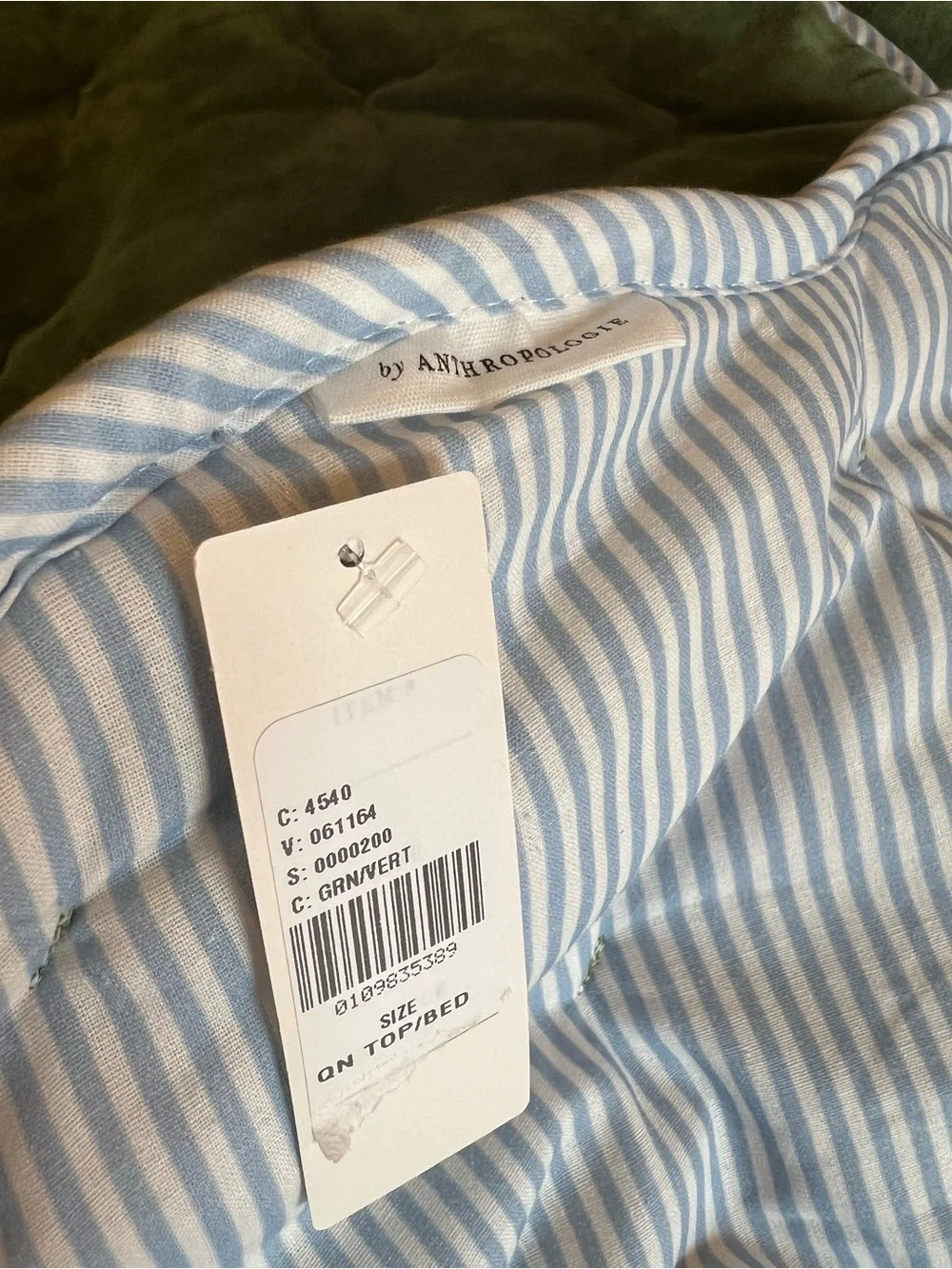 Anthropologie Abbott Cotton Velvet Solid Scalloped Quilt and 2 Shams, Green